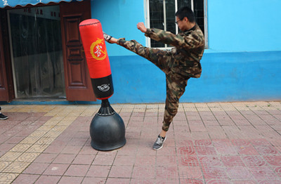 1665372441894147.jpg 2017112091851151.jpg